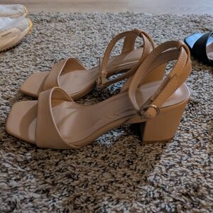 Elegant Tan Block Heel Sandals